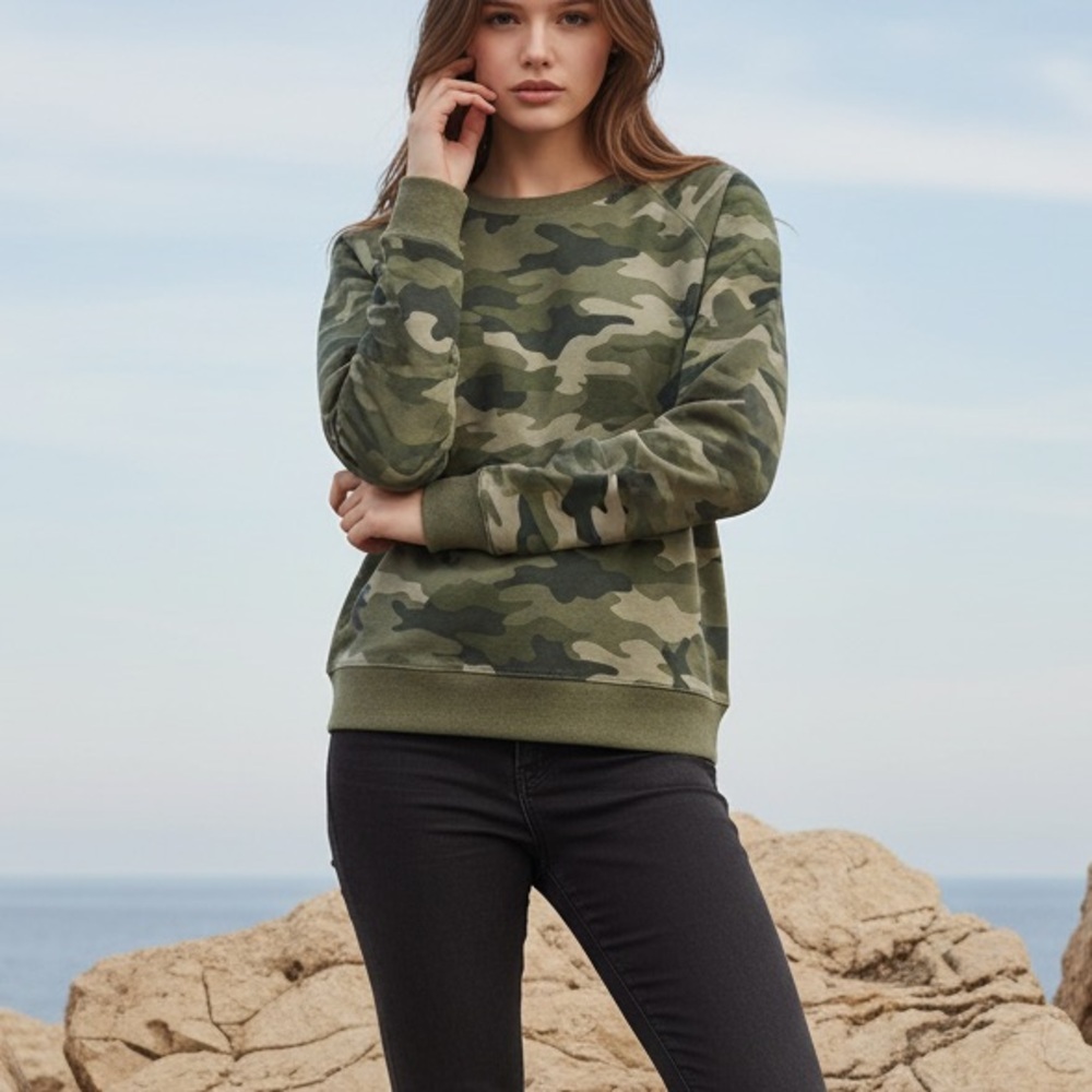 Old Navy Olive Green and Beige Sweatshirt Camo Print